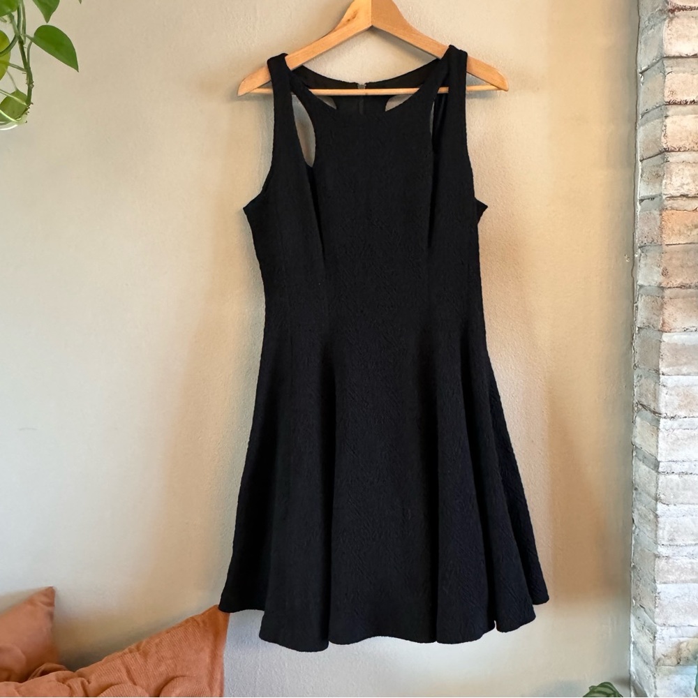 VERA WANG Jacquard Little‎ Black Dress